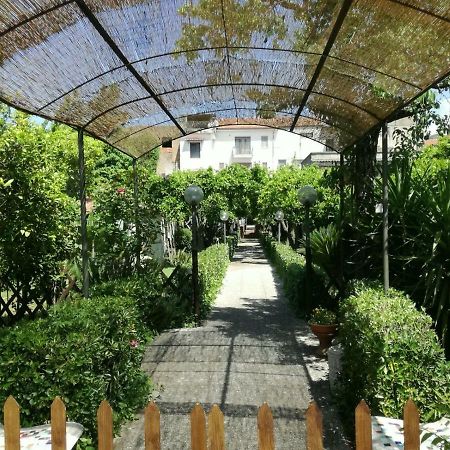 Il Giardino degli Agrumi Caserta Esterno foto
